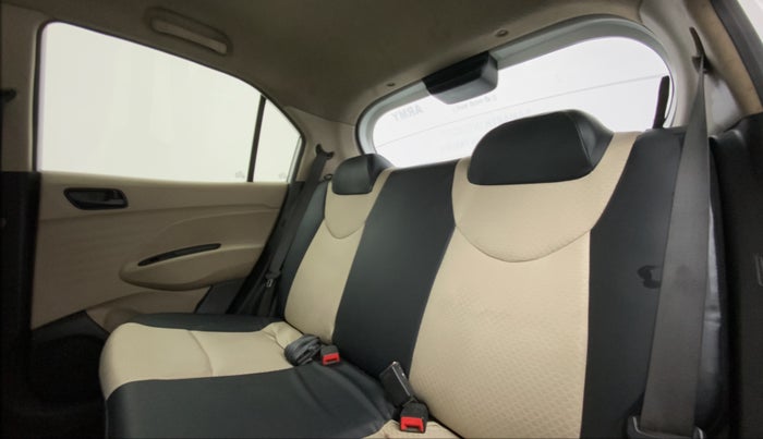 2020 Hyundai NEW SANTRO MAGNA 1.1 CORPORATE EDITION, Petrol, Manual, 62,948 km, Right Side Rear Door Cabin