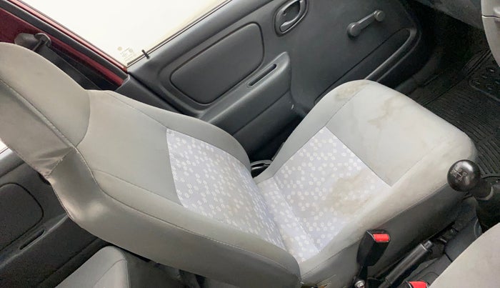 2010 Maruti Alto LXI, Petrol, Manual, 42,633 km, Front left seat (passenger seat) - Cover slightly stained