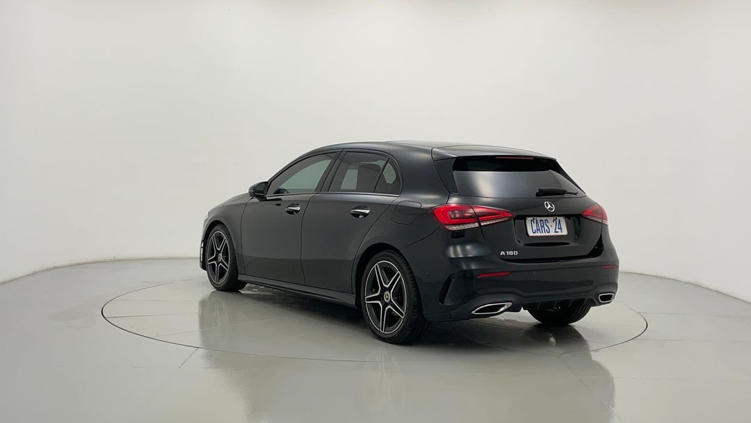 Left Back Diagonal (45- Degree) View