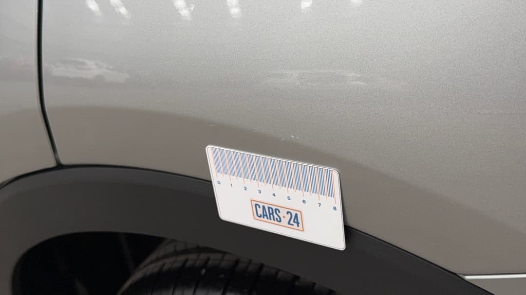 2025 MG ZS Essence, Automatic, 13807 km, Quarter Panel Rear LHS Chip