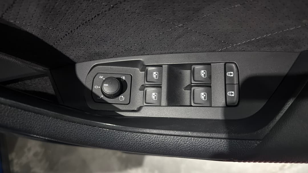 2020 SKODA Kodiaq 176 Tdi Rs (4x4), Automatic, 82772 km, Drivers Side Door Panel Controls