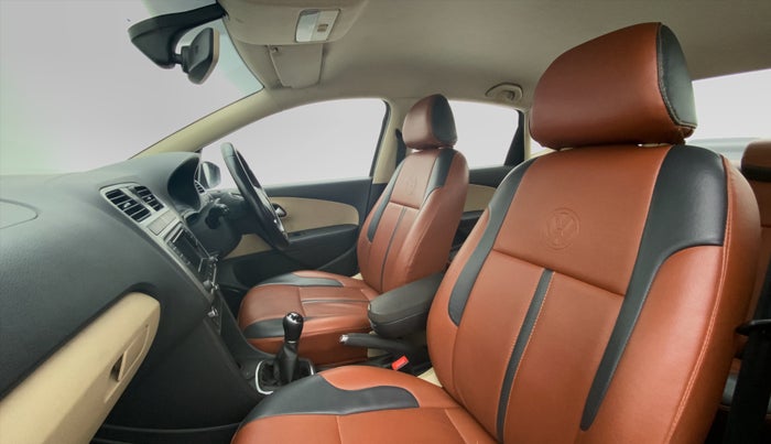 2016 Volkswagen Ameo HIGHLINE 1.5, Diesel, Manual, 92,961 km, Right Side Front Door Cabin