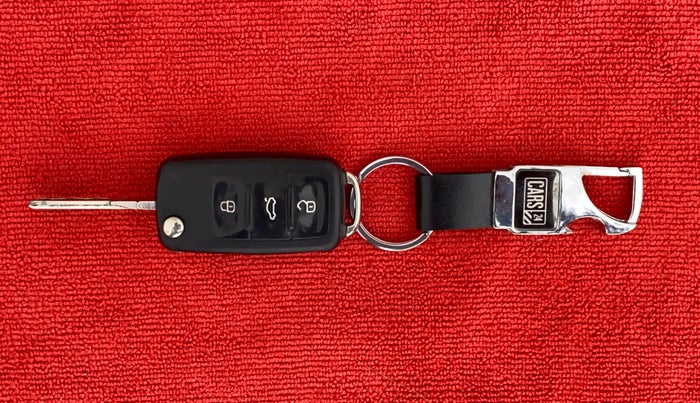 2016 Volkswagen Ameo HIGHLINE 1.5, Diesel, Manual, 92,961 km, Key Close Up