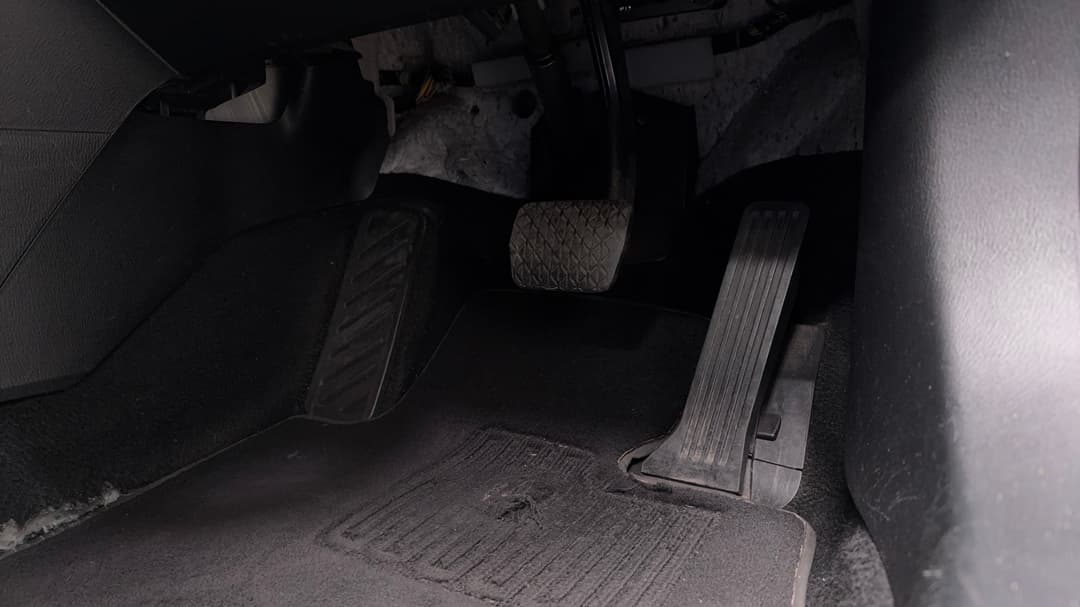 2013 Mazda 6 Touring, Automatic, 195249 km, Pedals and Footmat