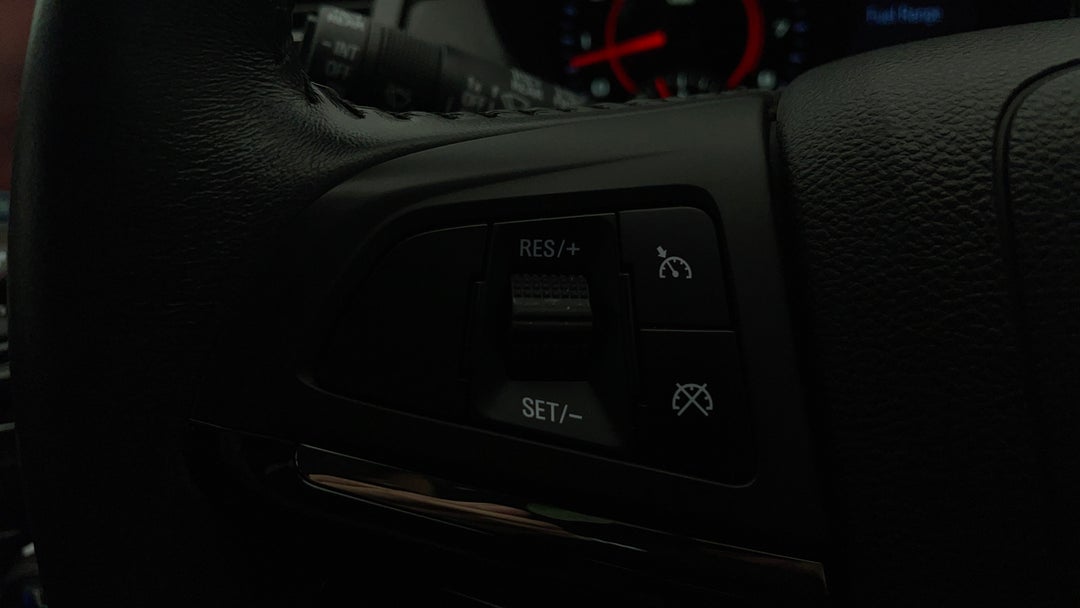 2016 Holden Commodore Sv6 Black Edition, Automatic, 141680 km, Cruise Control