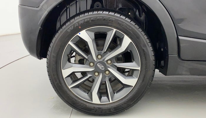 2022 Mahindra XUV300 W8 (O) 1.2 PETROL, Petrol, Manual, 16,155 km, Right Rear Wheel