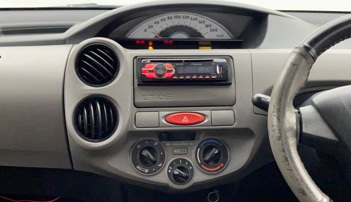 2011 Toyota Etios Liva G, Petrol, Manual, 34,111 km, Air Conditioner