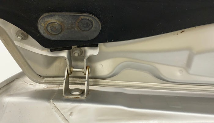 2012 Honda Brio S MT, Petrol, Manual, 94,455 km, Dicky (Boot door) - Slightly rusted