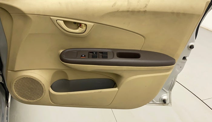 2012 Honda Brio S MT, Petrol, Manual, 94,455 km, Driver Side Door Panels Control