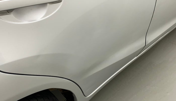 2015 Honda Brio S MT, Petrol, Manual, 14,214 km, Right rear door - Slightly dented