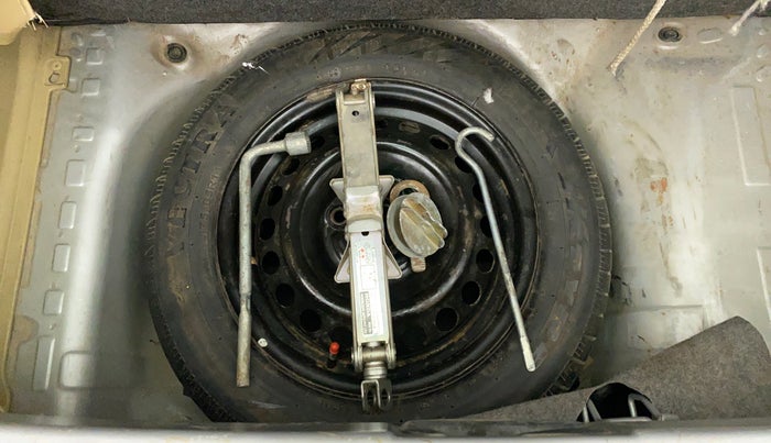 2015 Honda Brio S MT, Petrol, Manual, 14,214 km, Spare Tyre