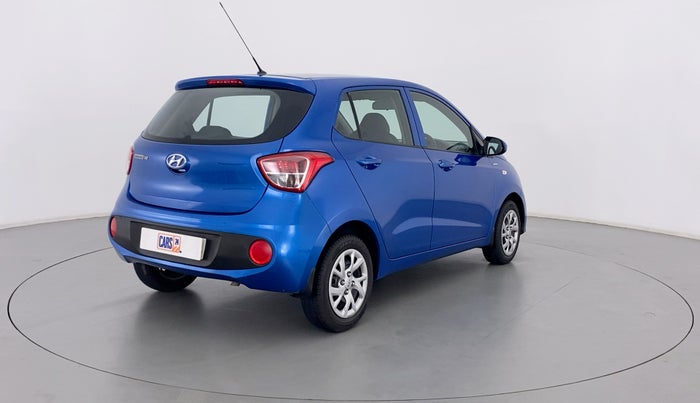 2018 Hyundai Grand i10 Magna 1.2 AT  VTVT, Petrol, Automatic, 44,200 km, Right Back Diagonal