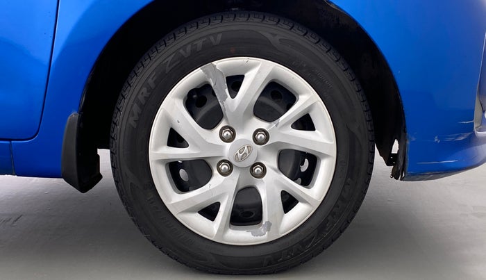 2018 Hyundai Grand i10 Magna 1.2 AT  VTVT, Petrol, Automatic, 44,200 km, Right Front Wheel