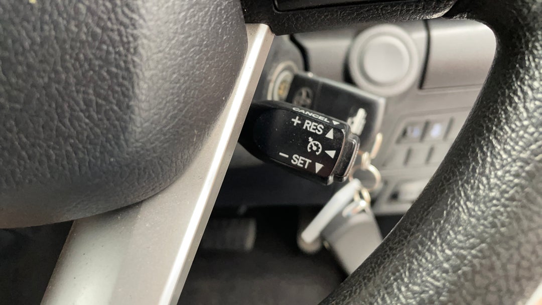 2016 Toyota Hilux Sr Hi-rider, Automatic, 103610 km, Cruise Control