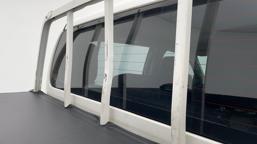 2016 Toyota Hilux Sr Hi-rider, Automatic, 103610 km, Boot / Tailgate Tray (Ute) Dent