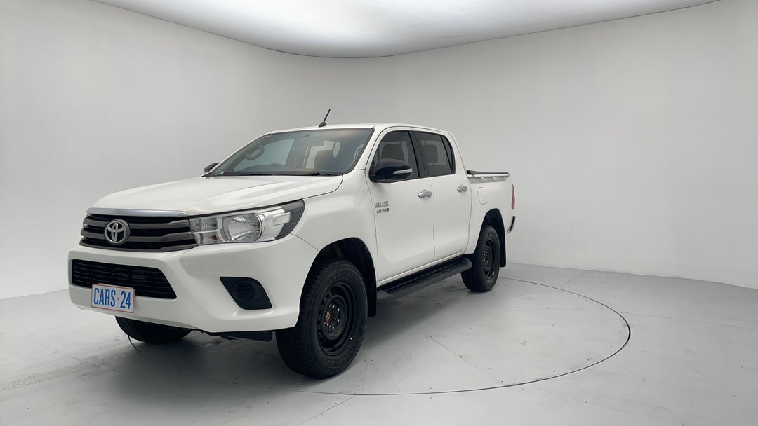 2016 Toyota Hilux Sr Hi-rider, Automatic, 103610 km, Left Front Diagonal (45- Degree) View