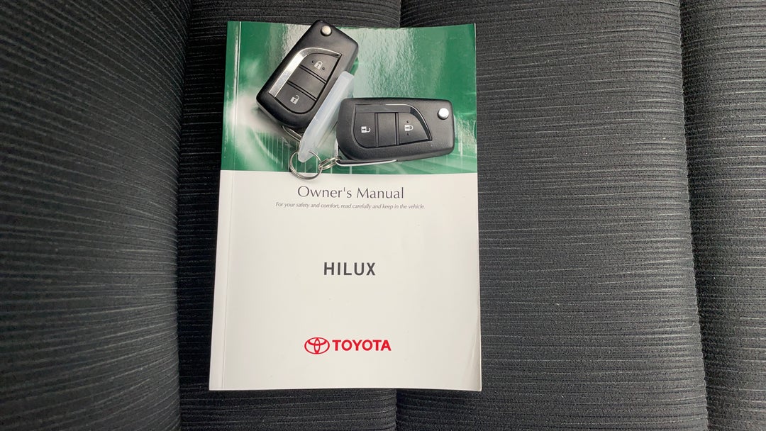 2016 Toyota Hilux Sr Hi-rider, Automatic, 103610 km, Key Close-up