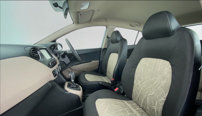 2017 Hyundai Grand i10 SPORTZ (O) 1.2 AT VTVT, Petrol, Automatic, 13,414 km, Right Side Front Door Cabin