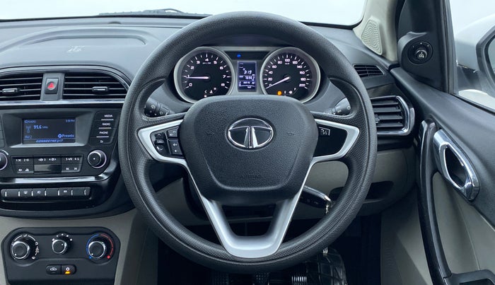 2017 Tata Tiago XZ 1.05 REVOTORQ, Diesel, Manual, 77,189 km, Steering Wheel Close Up