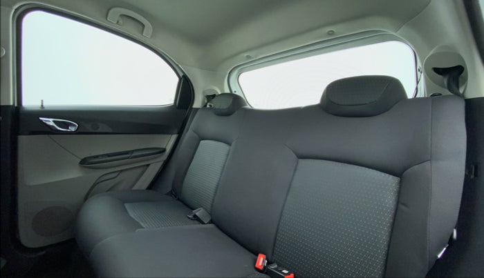 2017 Tata Tiago XZ 1.05 REVOTORQ, Diesel, Manual, 77,189 km, Right Side Rear Door Cabin