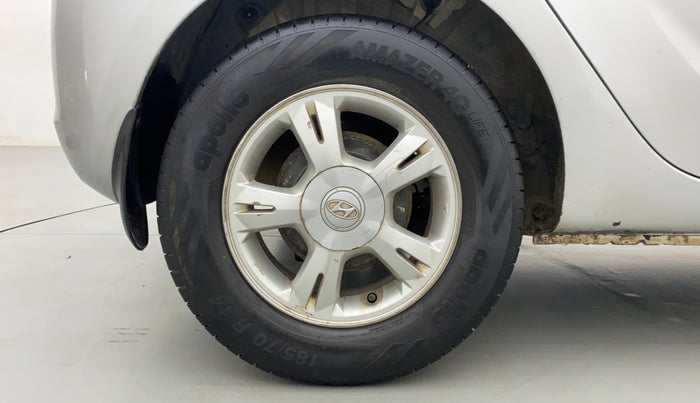 2010 Hyundai i20 ASTA 1.2, Petrol, Manual, 1,03,267 km, Right Rear Wheel