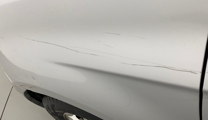 2010 Hyundai i20 ASTA 1.2, Petrol, Manual, 1,03,530 km, Left fender - Minor scratches