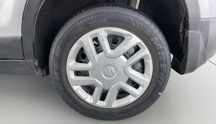 2016 Maruti Vitara Brezza VDI OPT, Diesel, Manual, 65,912 km, Left Rear Wheel