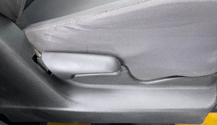2016 Maruti Vitara Brezza VDI OPT, Diesel, Manual, 65,912 km, Driver Side Adjustment Panel