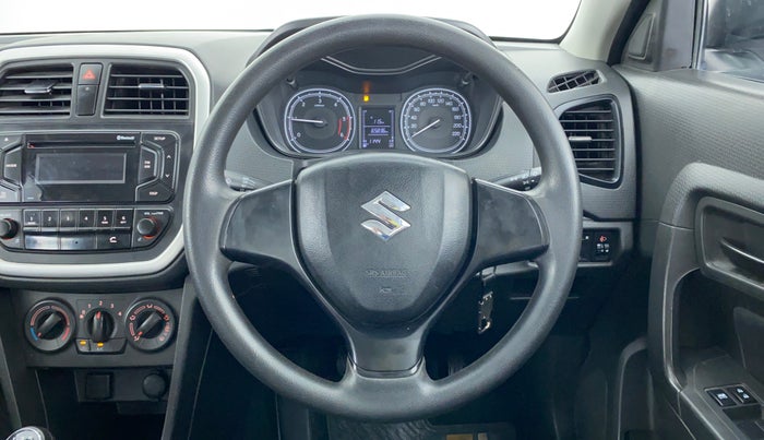 2016 Maruti Vitara Brezza VDI OPT, Diesel, Manual, 65,912 km, Steering Wheel Close Up
