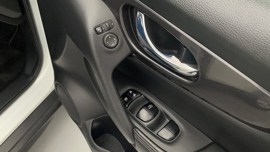 2021 Nissan X-trail St (2wd), Automatic, 40965 km, Drivers Side Door Panel Controls