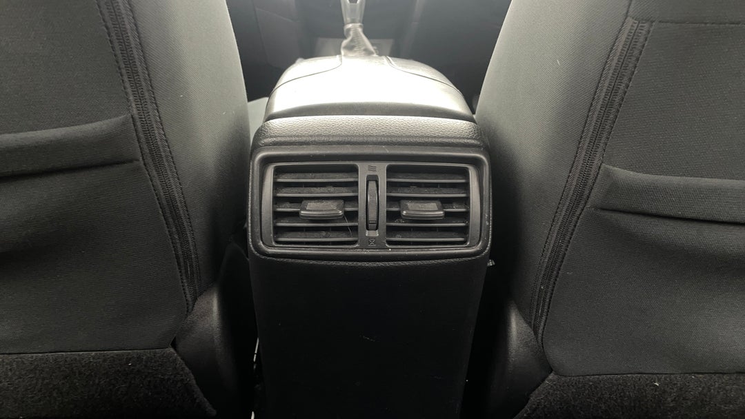 2021 Nissan X-trail St (2wd), Automatic, 40965 km, Rear A/C Vent