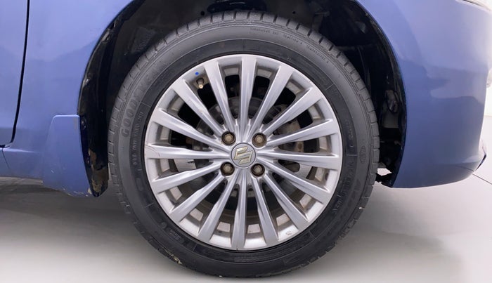 2018 Maruti Ciaz ALPHA 1.4 VVT AMT, Petrol, Automatic, 74,870 km, Right Front Wheel