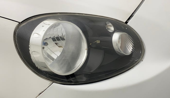 2013 Nissan Micra Active XV, Petrol, Manual, 32,132 km, Right headlight - Minor scratches