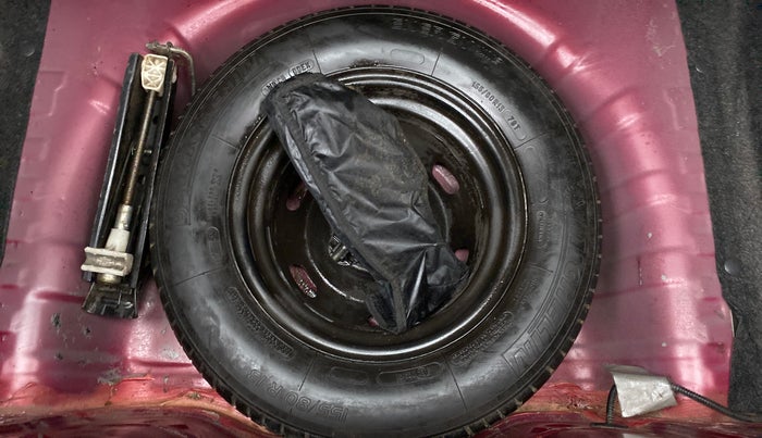 2016 Datsun Redi Go LIMITED EDITION, Petrol, Manual, 50,750 km, Spare Tyre
