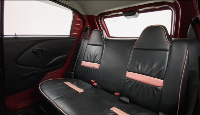 2016 Datsun Redi Go LIMITED EDITION, Petrol, Manual, 50,750 km, Right Side Rear Door Cabin