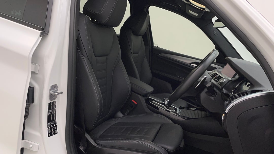 2019 BMW X3 Xdrive30i M Sport, Automatic, 41629 km, Right Side Front Door Cabin View