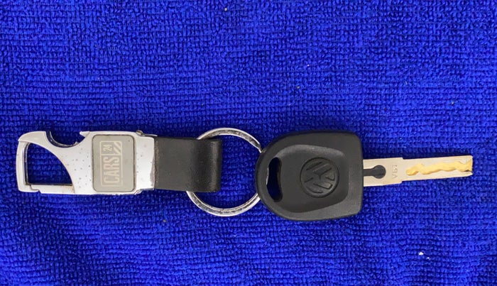 2011 Volkswagen Polo TRENDLINE 1.2L PETROL, Petrol, Manual, 43,180 km, Key Close Up