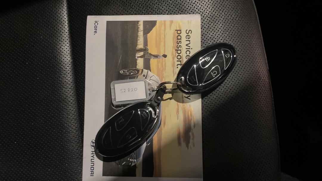 2023 Hyundai Kona Premium, Automatic, 56889 km, Key Close-up