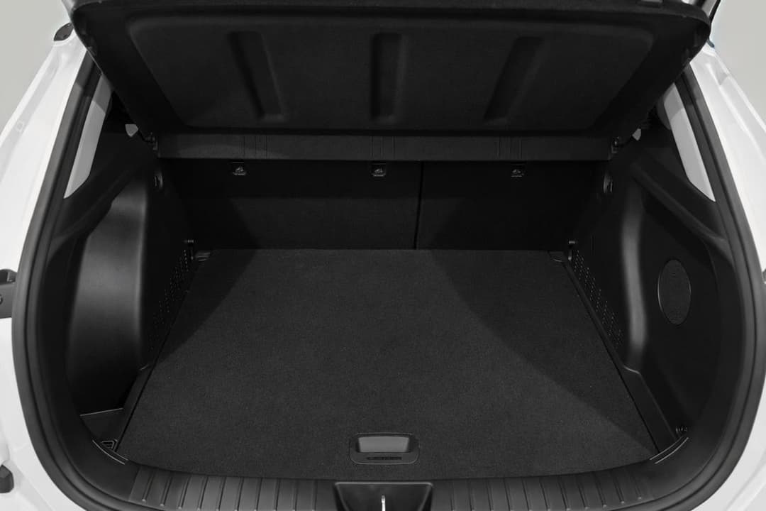 2023 Hyundai Kona Premium, Automatic, 56889 km, Boot Inside View