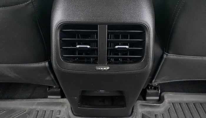 2020 MG HECTOR SHARP DCT PETROL, Petrol, Automatic, 10,659 km, Rear AC Vents