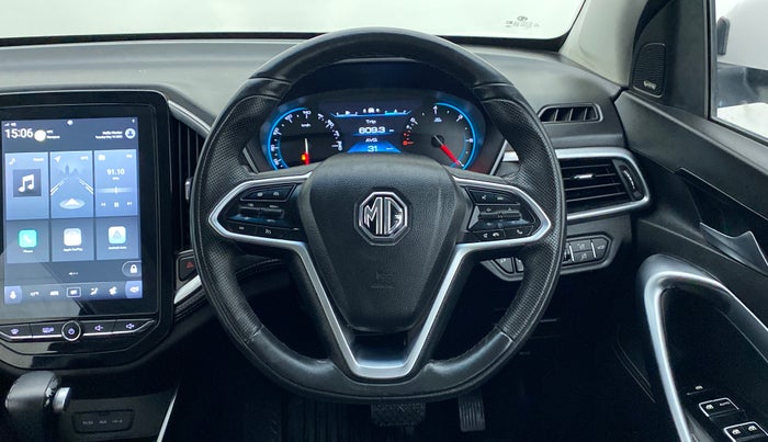2020 MG HECTOR SHARP DCT PETROL, Petrol, Automatic, 10,659 km, Steering Wheel Close Up