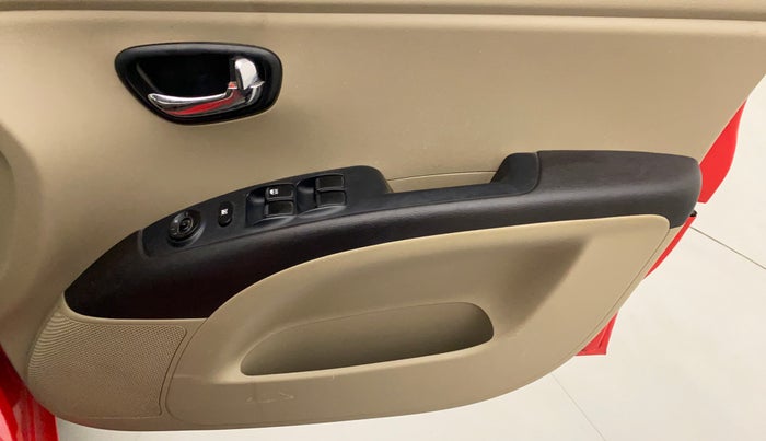 2011 Hyundai i10 SPORTZ 1.2 AT, Petrol, Automatic, 65,895 km, Driver Side Door Panels Control