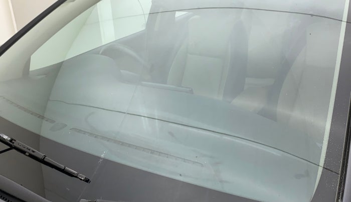 2021 Hyundai Verna SX (O) 1.5 CRDI AT, Diesel, Automatic, 63,807 km, Front windshield - Minor spot on windshield