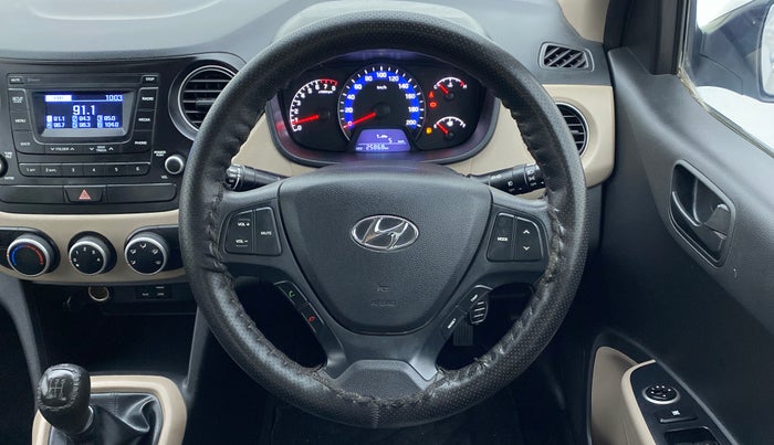 2017 Hyundai Xcent E PLUS, Petrol, Manual, 25,936 km, Steering Wheel Close Up