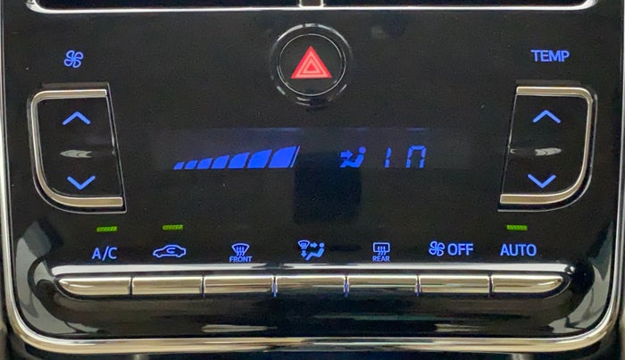 2018 Toyota YARIS V CVT, Petrol, Automatic, 10,743 km, Automatic Climate Control