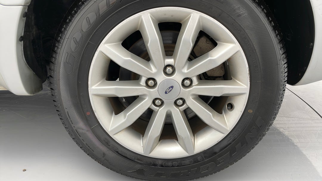 2016 Ford Territory Tx (4x4), Automatic, 98277 km, Wheels Rim Rear LHS Scratch