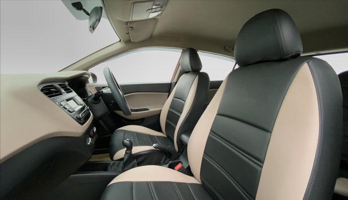 2019 Hyundai Elite i20 1.2 MAGNA PLUS VTVT, Petrol, Manual, 28,716 km, Right Side Front Door Cabin