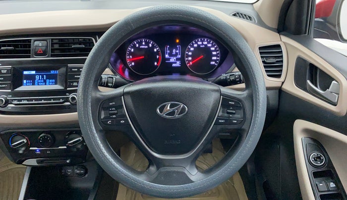 2019 Hyundai Elite i20 1.2 MAGNA PLUS VTVT, Petrol, Manual, 28,716 km, Steering Wheel Close Up