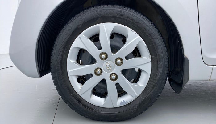 2018 Hyundai Eon MAGNA PLUS, Petrol, Manual, 32,941 km, Left Front Wheel