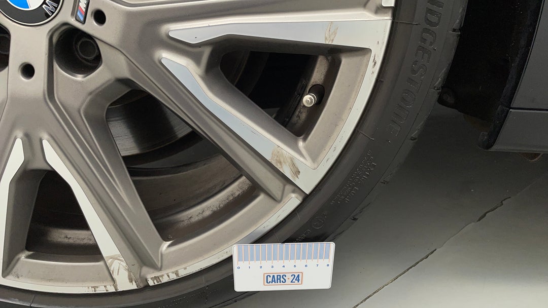 Wheels Rim Rear RHS Scuff